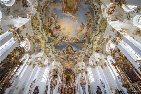 ヴィース教会（内観）